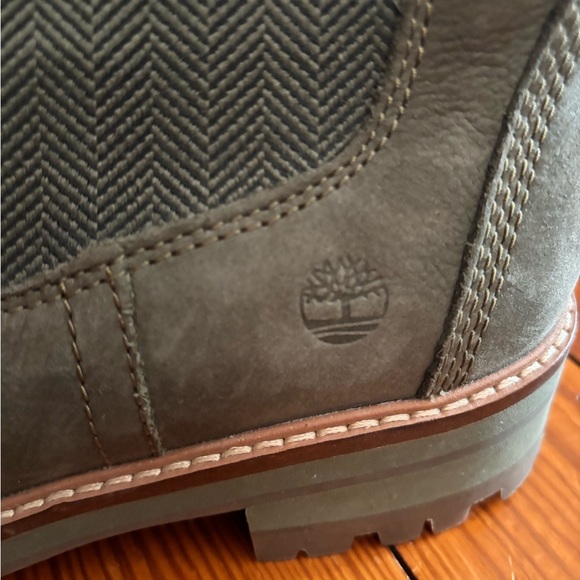 Women’s Timberland  boots - Picture 4 of 5
